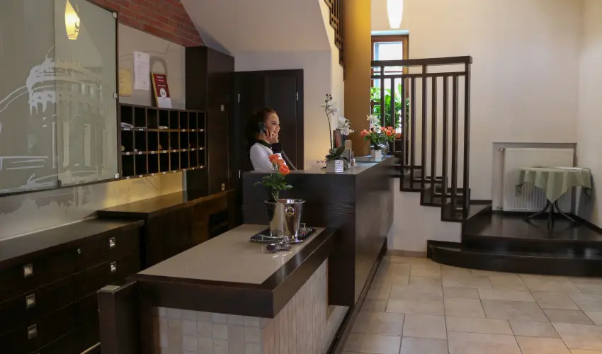 Bazilika alatti Panzi Esztergom