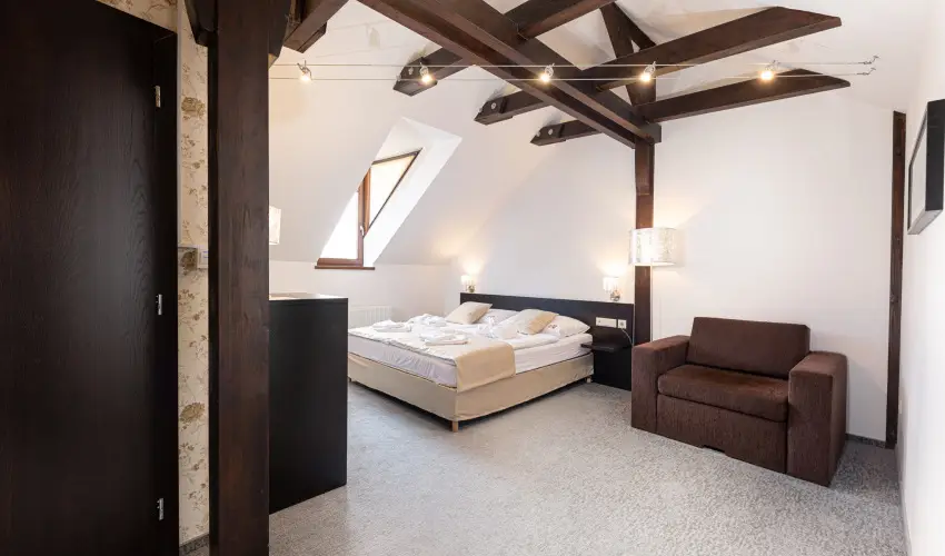 Bazilika alatti Panzi Esztergom