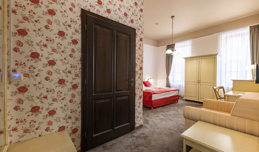 Bazilika alatti Panzi Esztergom