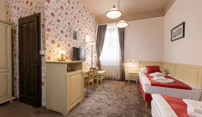 Bazilika alatti Panzi Esztergom