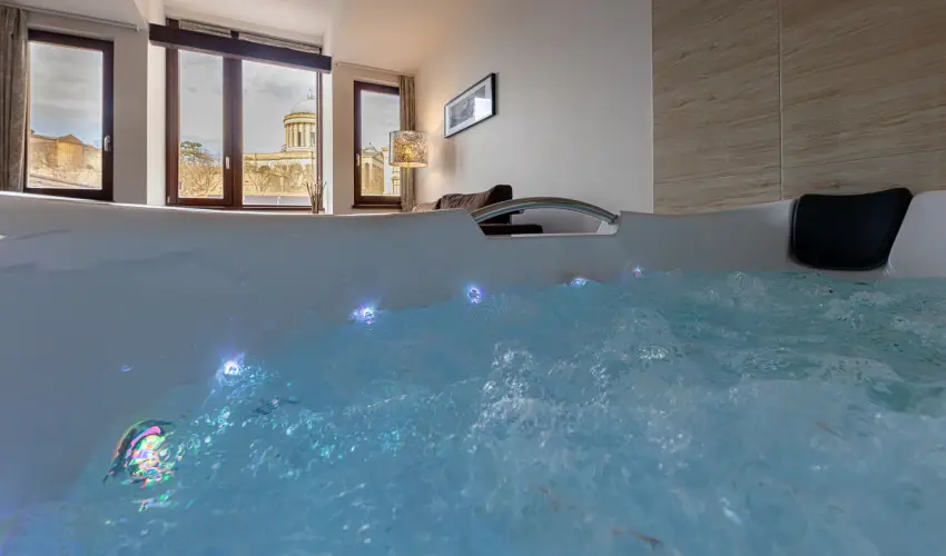 Bazilika alatti Panzi Esztergom