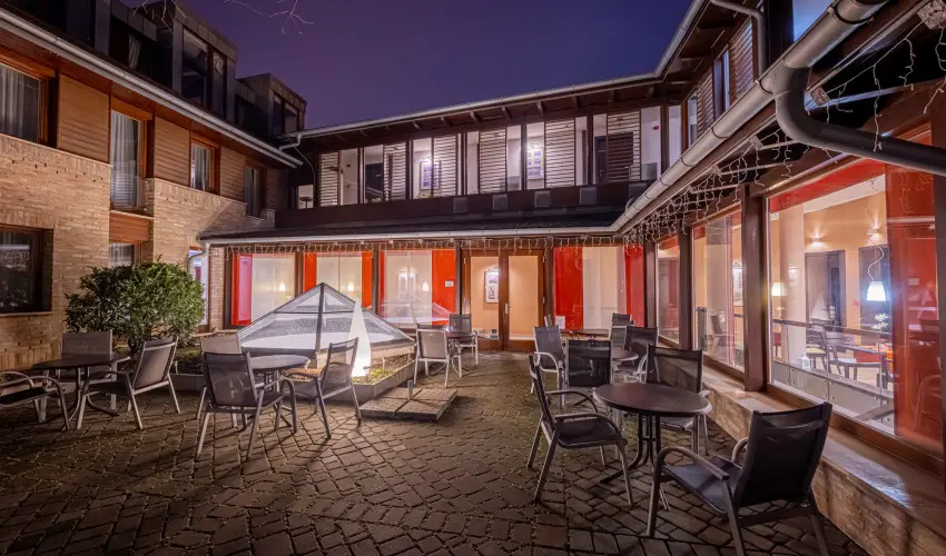 Bazilika alatti Panzi Esztergom