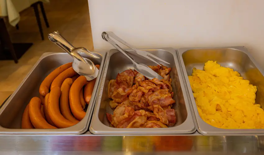 Bazilika alatti Panzi Esztergom