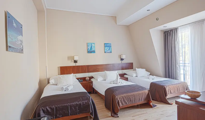 Holiday Beach Budapest Wellness Hotel with Sauna Park Budapest