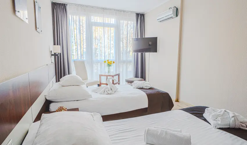 Holiday Beach Budapest Wellness Hotel with Sauna Park Budapest