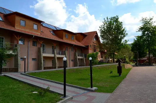 Malomkert Hotel, Nagybrzsny, Esztergom - 15 km