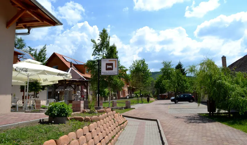 Malomkert Hotel Nagybrzsny