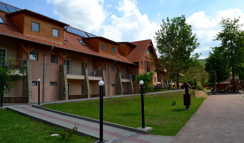 Malomkert Hotel Nagybrzsny