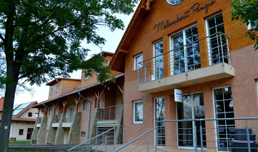 Malomkert Hotel Nagybrzsny