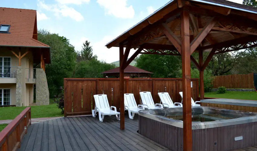 Malomkert Hotel Nagybrzsny