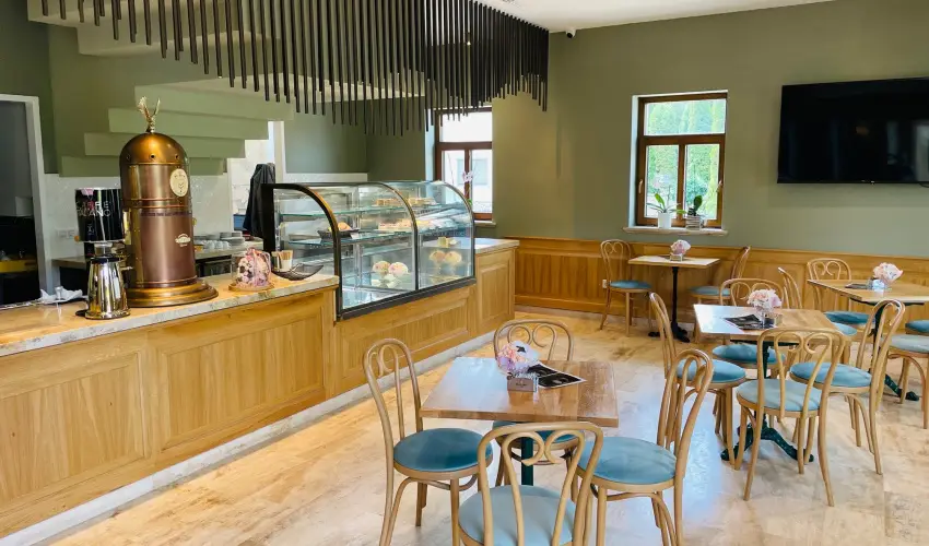 reg Halsz tterem s Fogad Tt