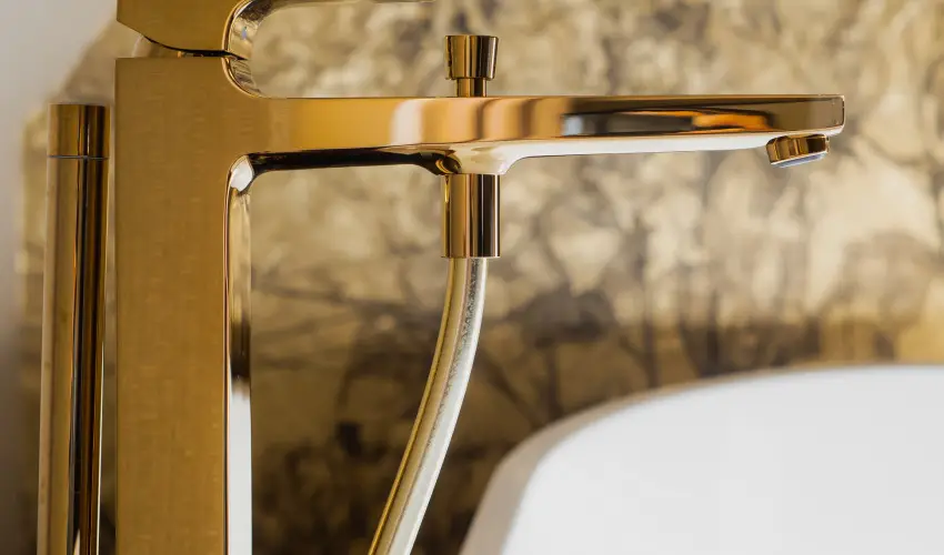 reg Halsz tterem s Fogad Tt