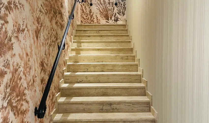 reg Halsz tterem s Fogad Tt