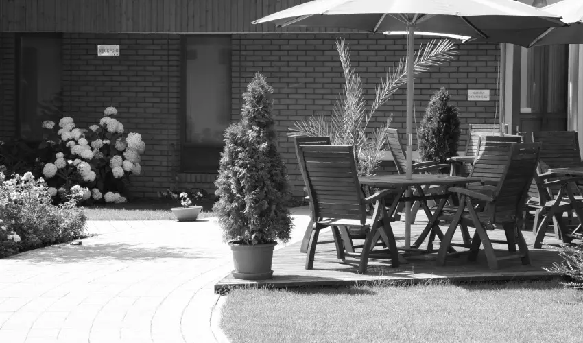 Hotel Adalbert - Boldog Meszl�nyi Zolt�n H�z  Esztergom